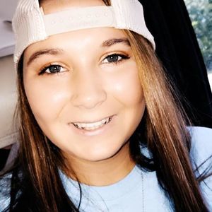 Meet your Posher, Savannah